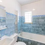 Hotell Logis De France 2*