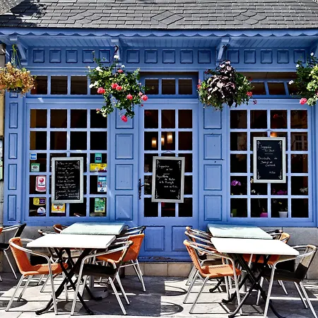 Logis De France Hotell 2*