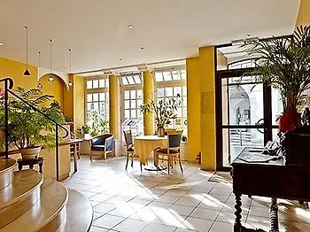 Отель Logis De France
