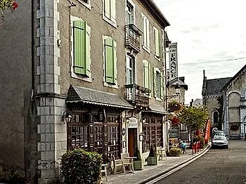 Szálloda Logis De France 2*